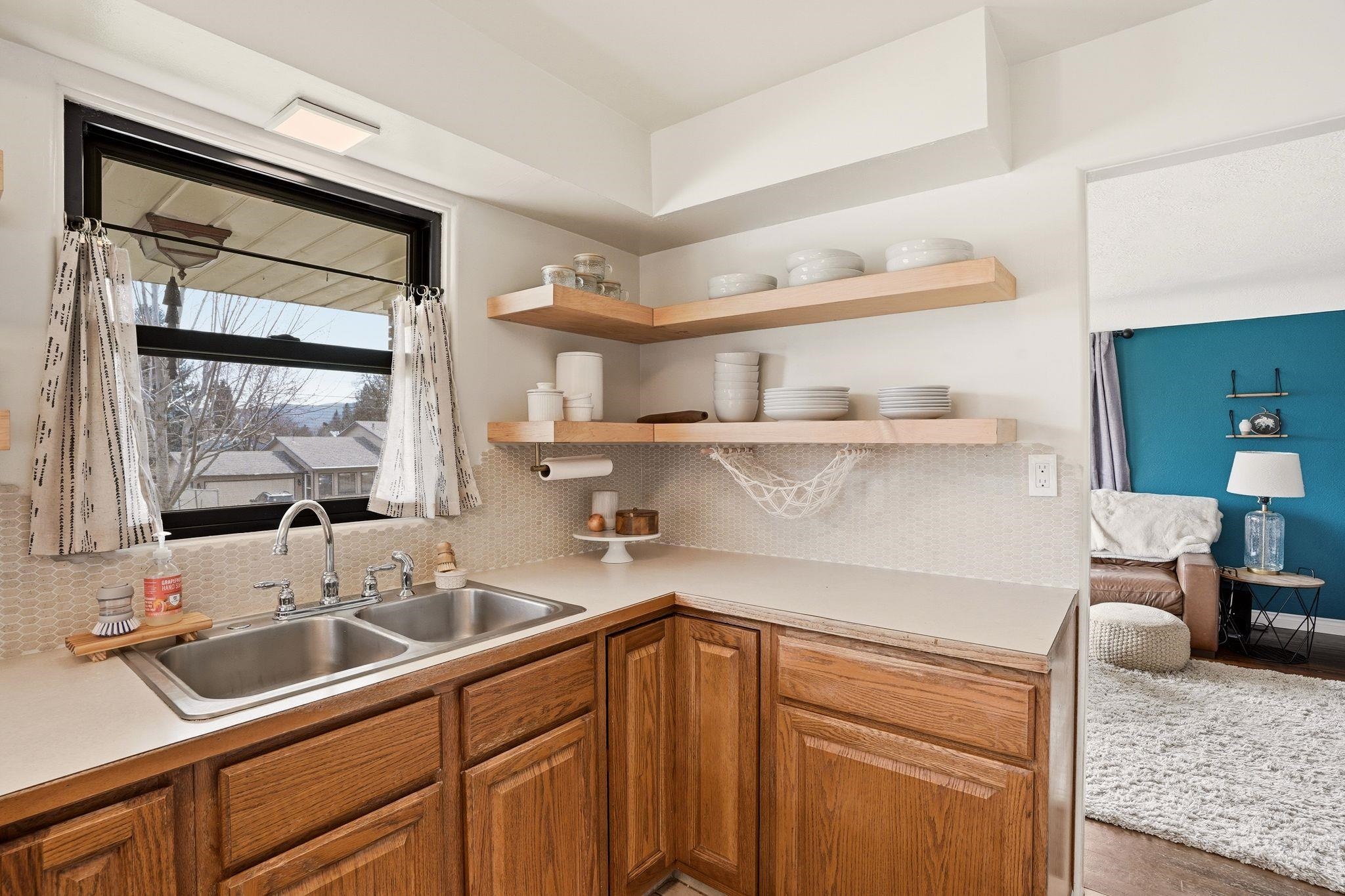 11711 E Alki Ave - Photo 10