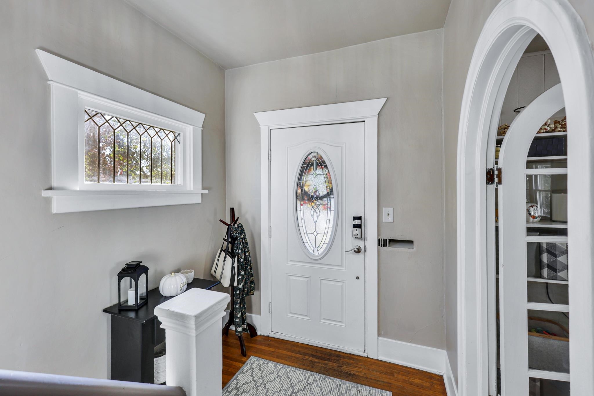 1924 W Indiana Ave - Photo 4