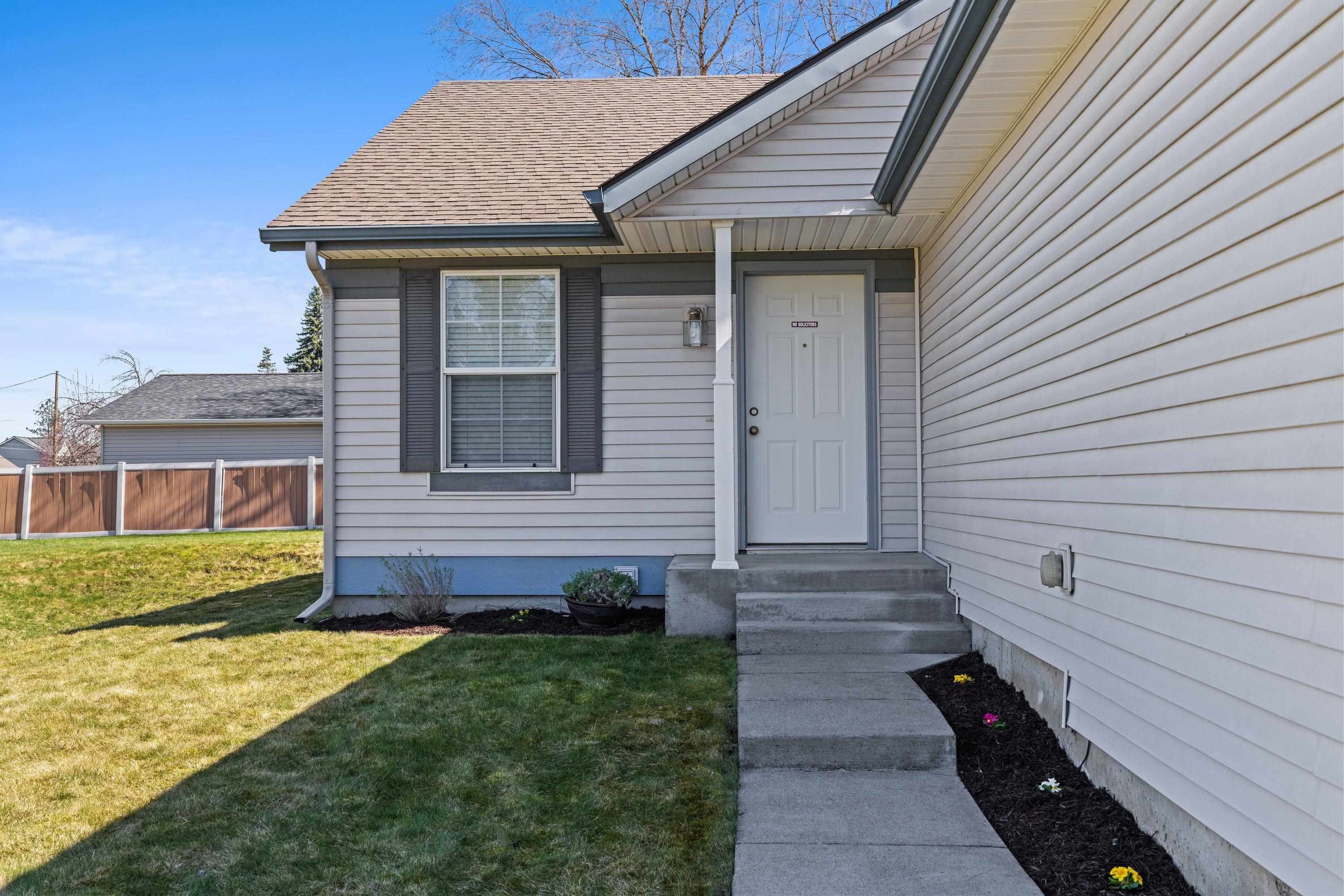 1215 S Van Marter Ln - Photo 4
