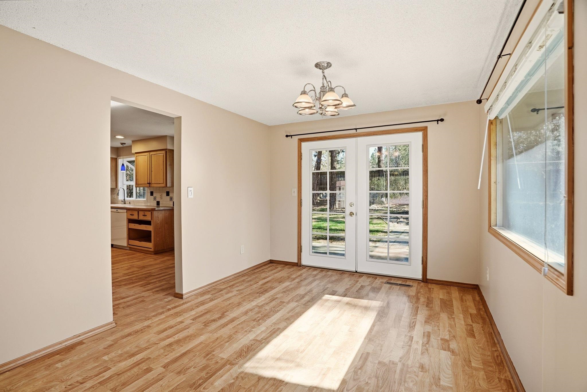 1223 W Bellwood Dr - Photo 11