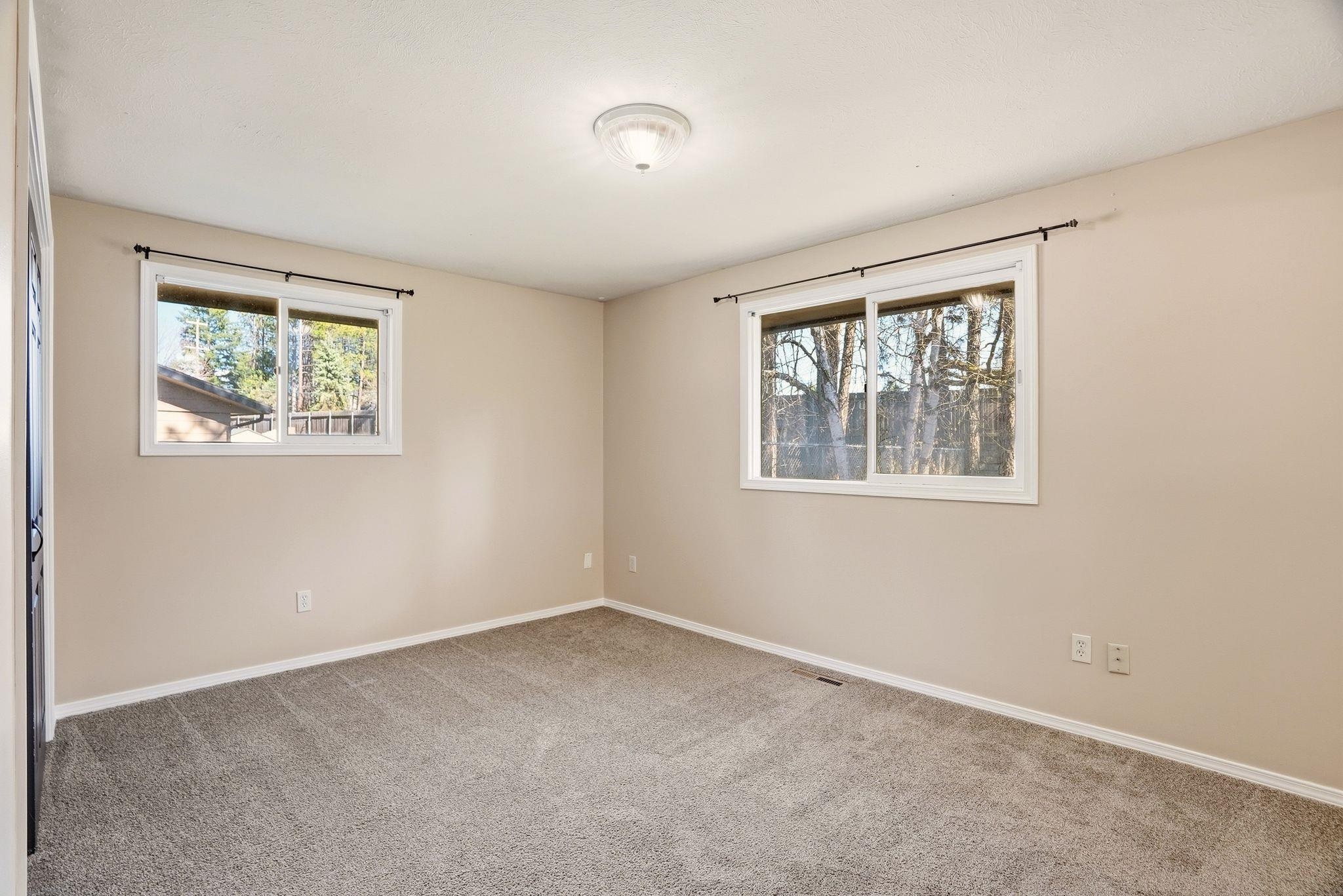 1223 W Bellwood Dr - Photo 20
