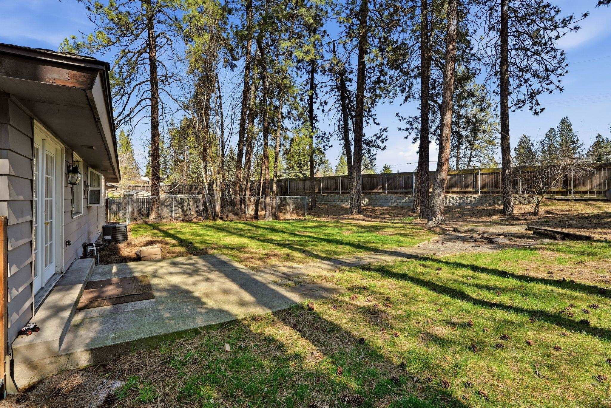 1223 W Bellwood Dr - Photo 34