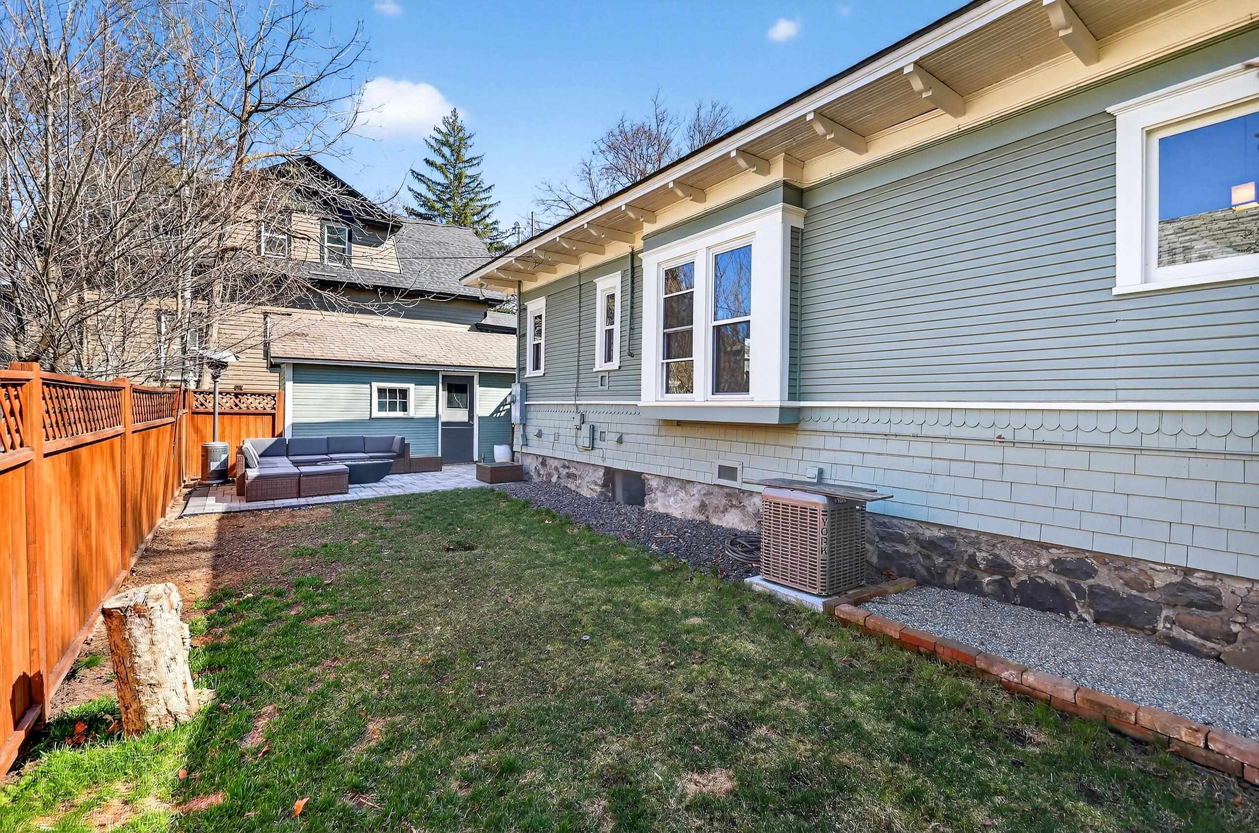 1325 S Adams St - Photo 40