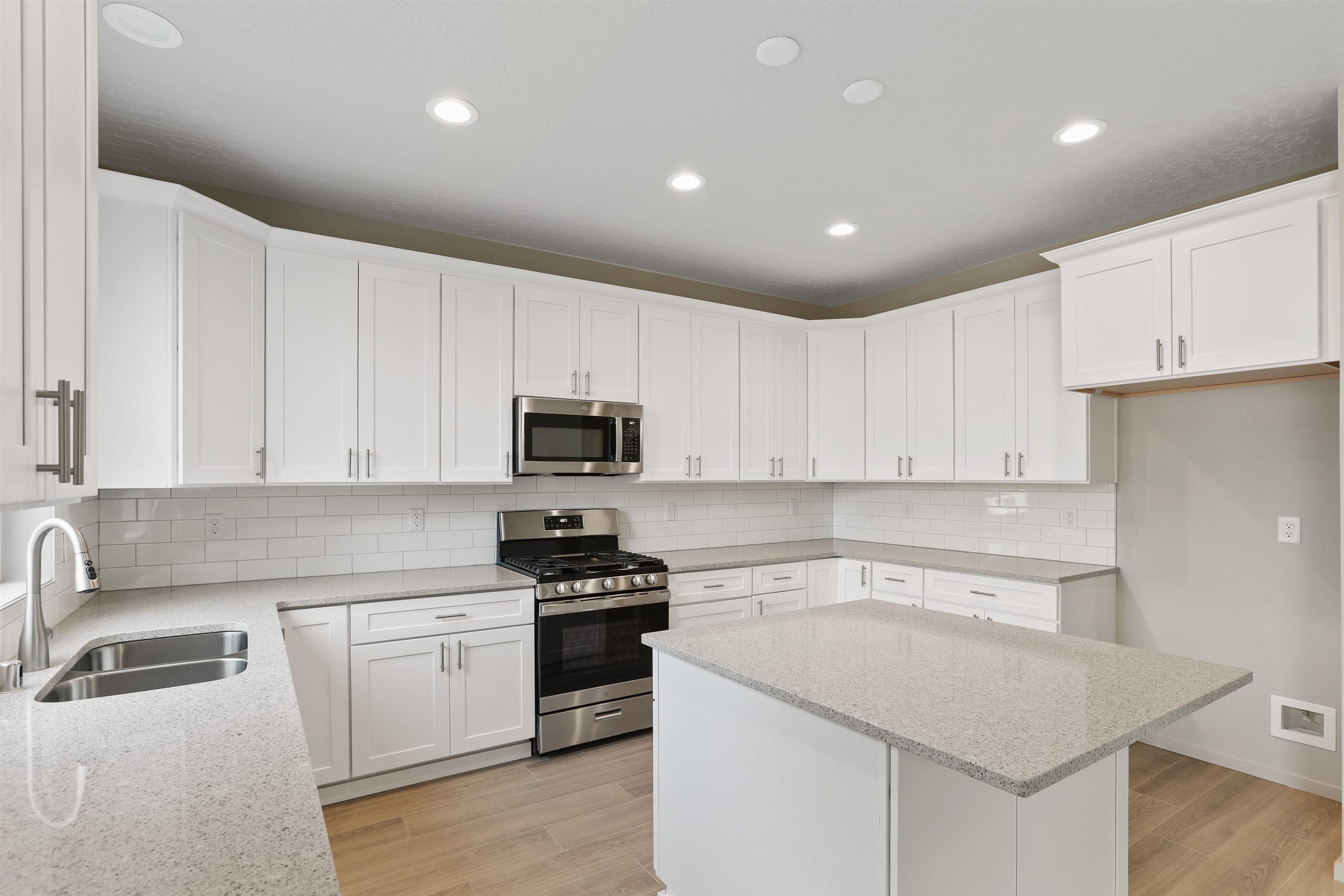 505 N Arc Ct - Photo 12