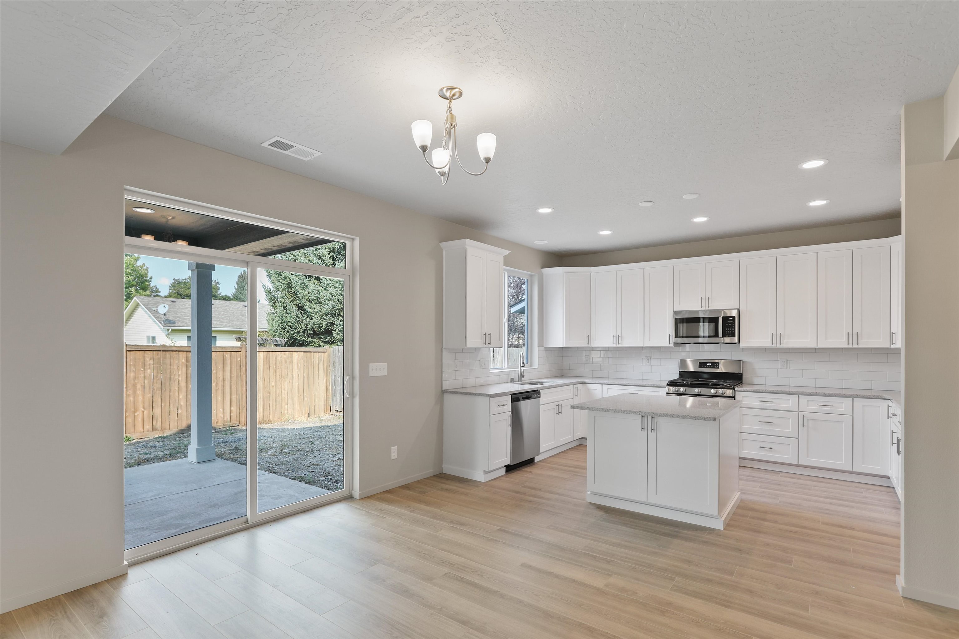 505 N Arc Ct - Photo 9
