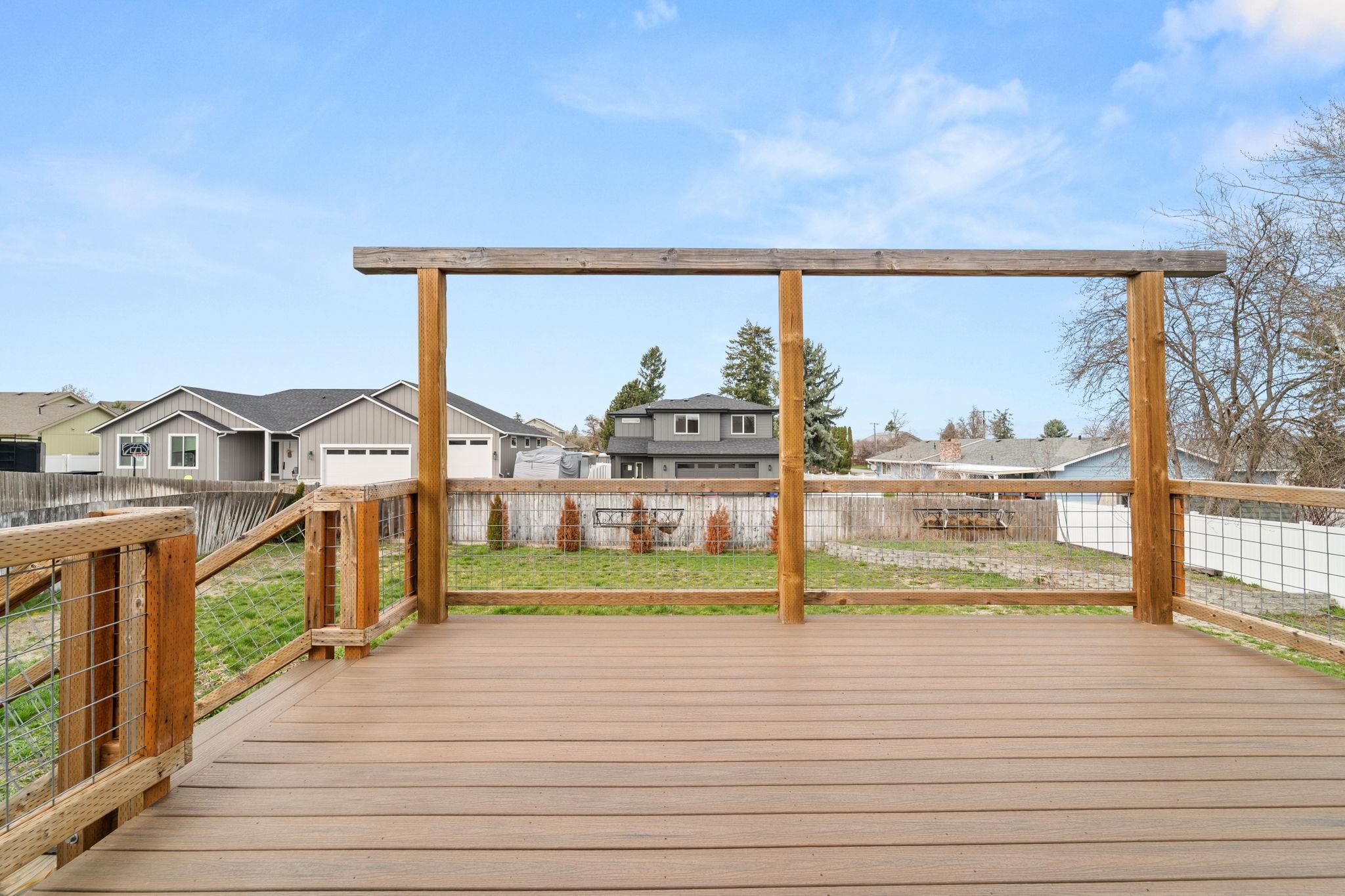 1214 S Bannen Rd - Photo 31