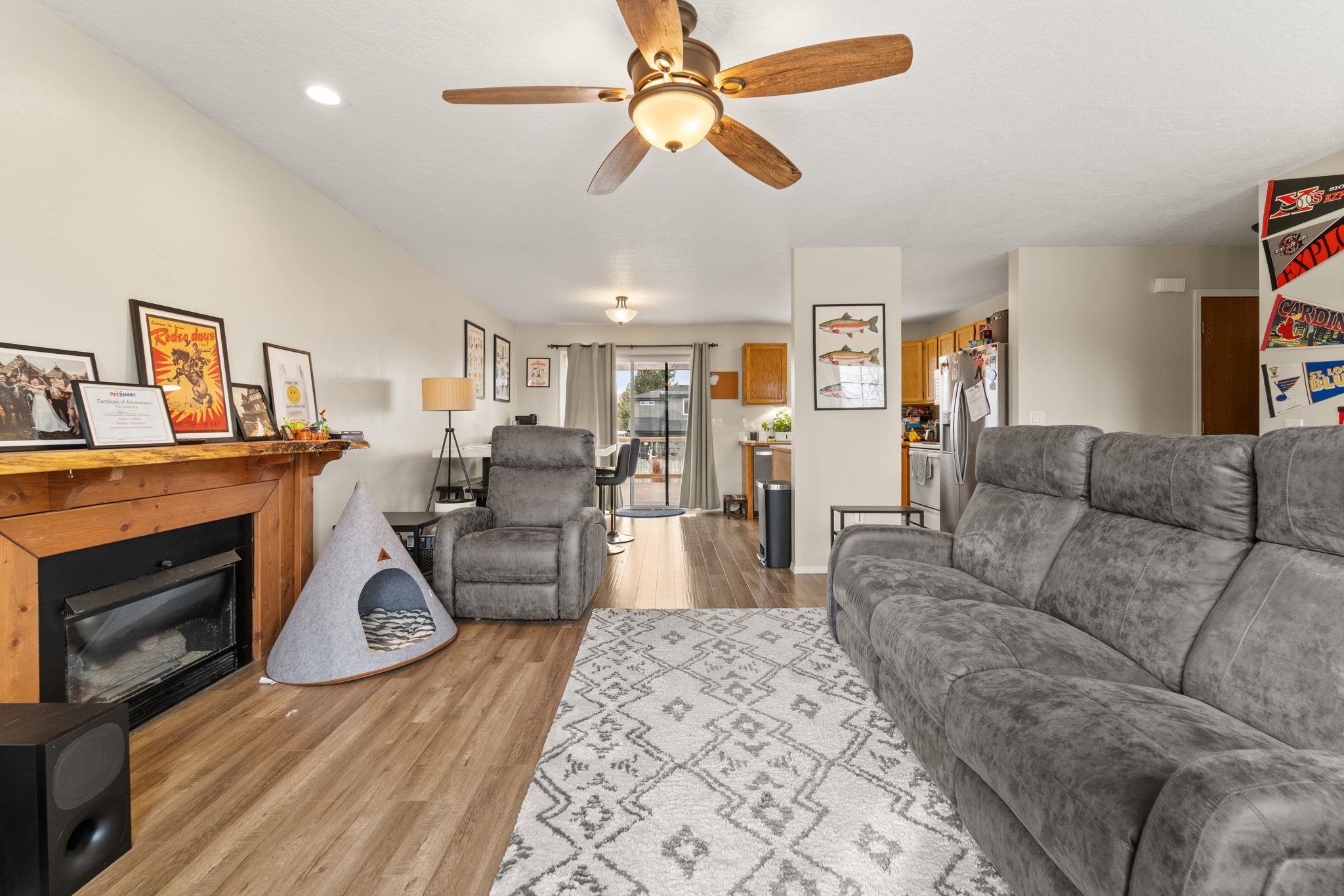 1214 S Bannen Rd - Photo 7