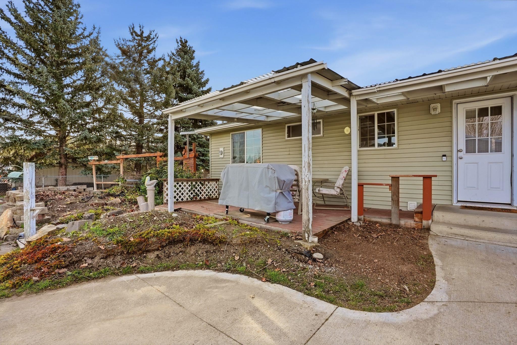 13005 E 31st Ave - Photo 20