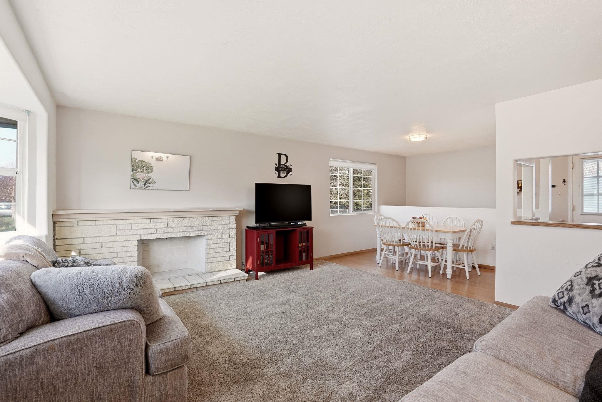 13005 E 31st Ave - Photo 5