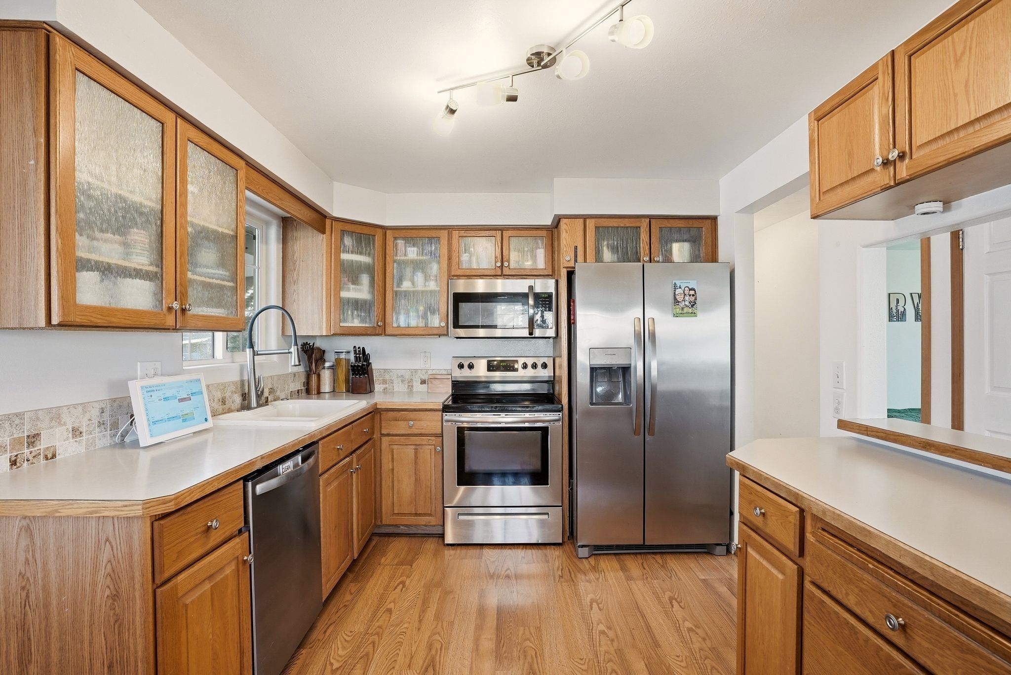 13005 E 31st Ave - Photo 9