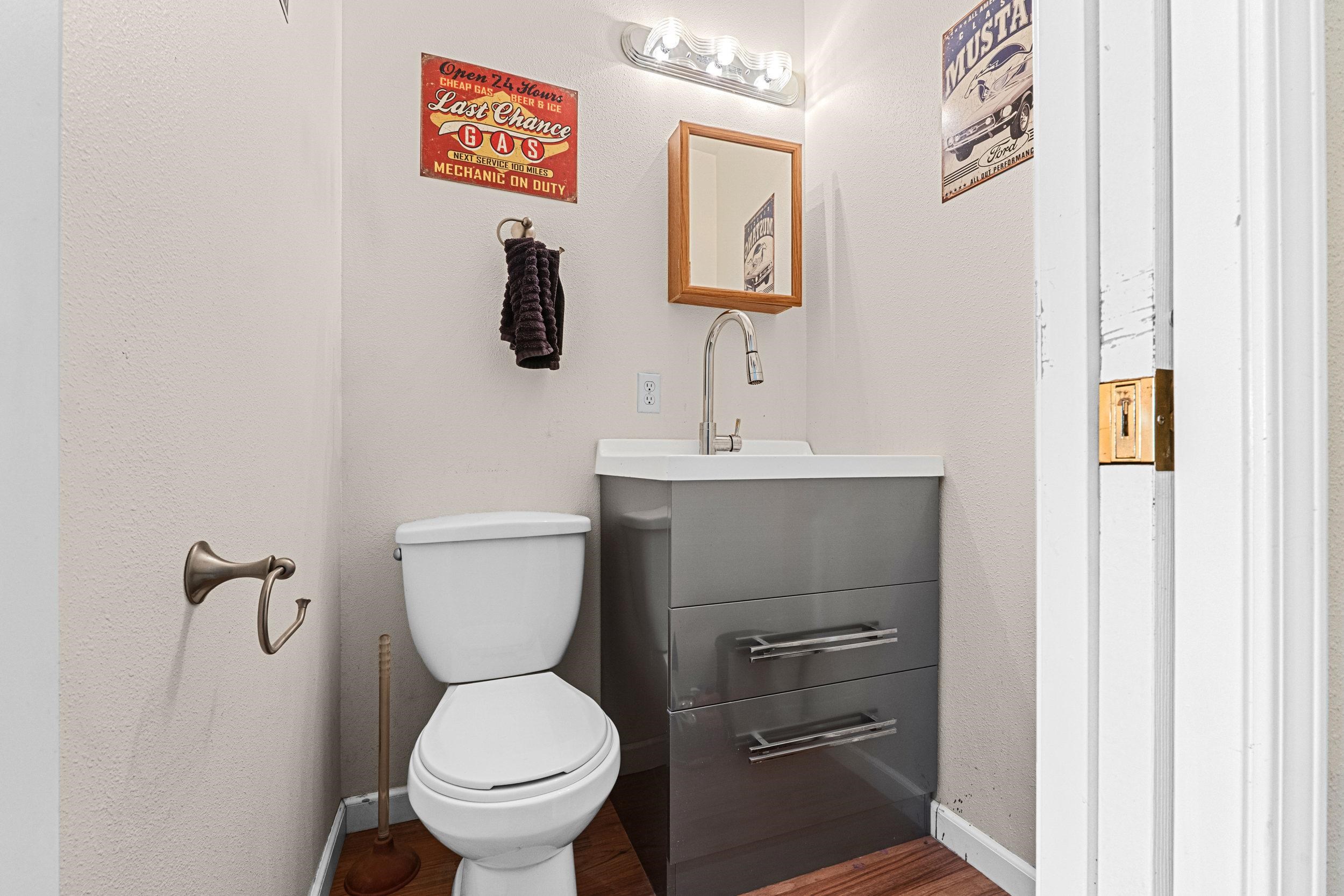 1344 Pine Crest Way - Photo 12
