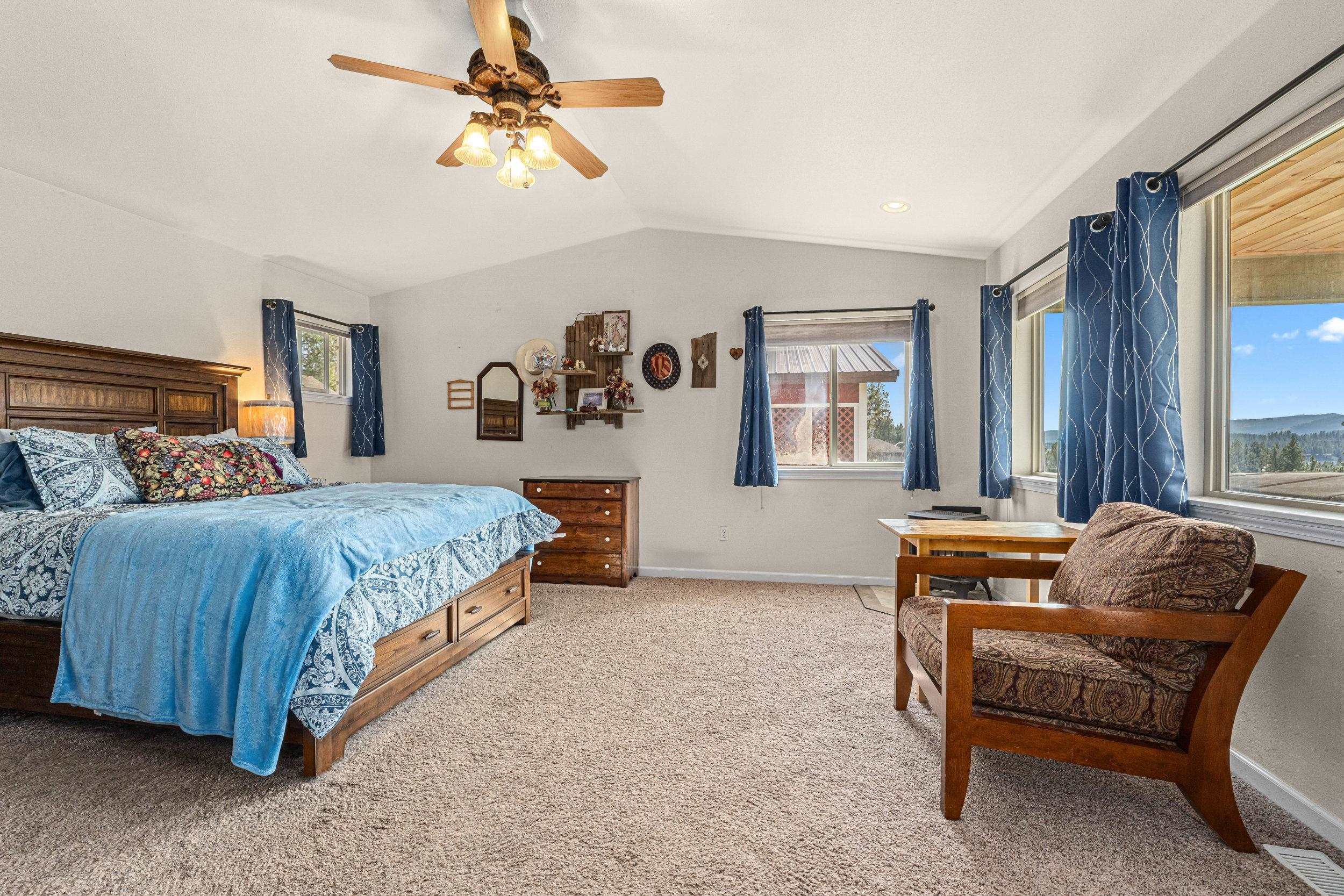1344 Pine Crest Way - Photo 14