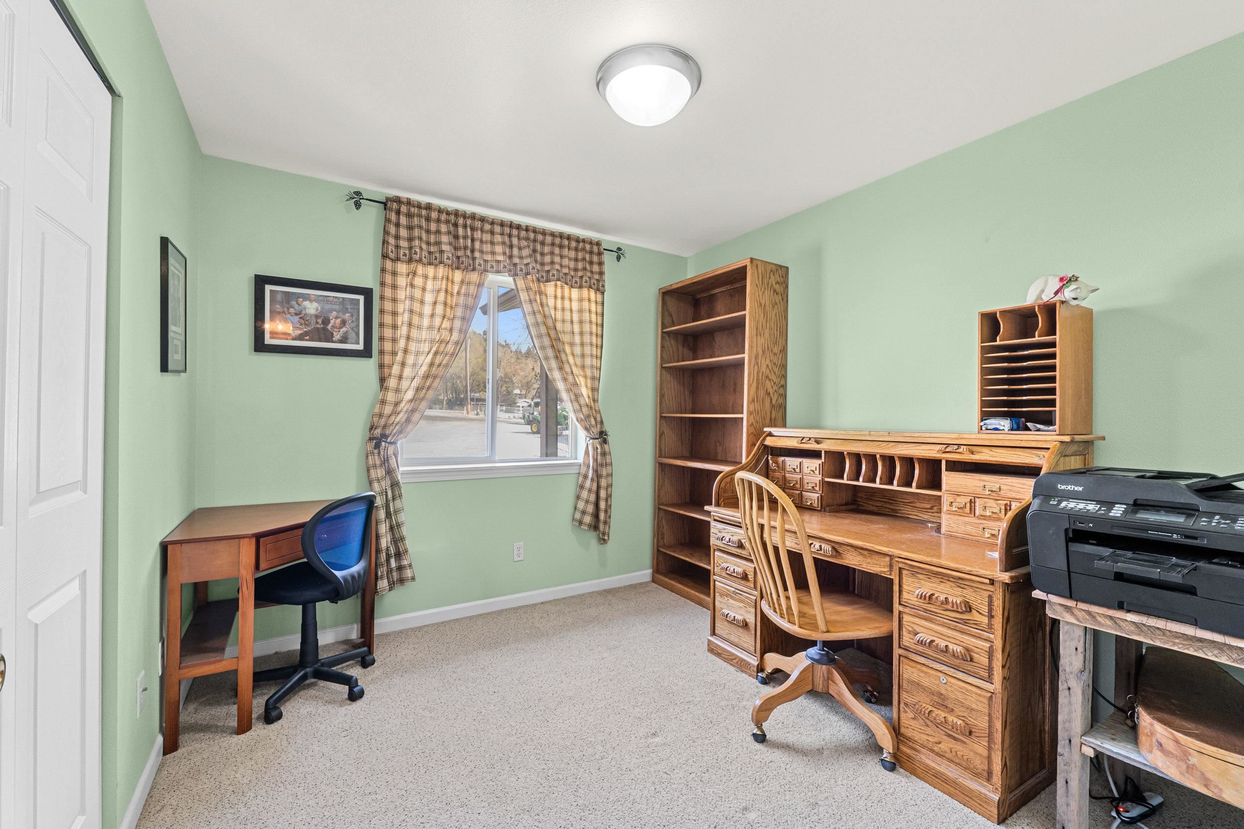 1344 Pine Crest Way - Photo 22