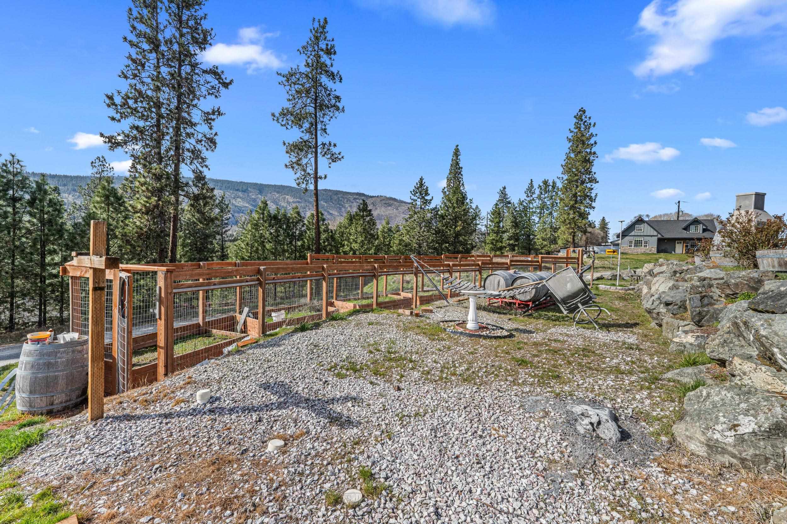1344 Pine Crest Way - Photo 28