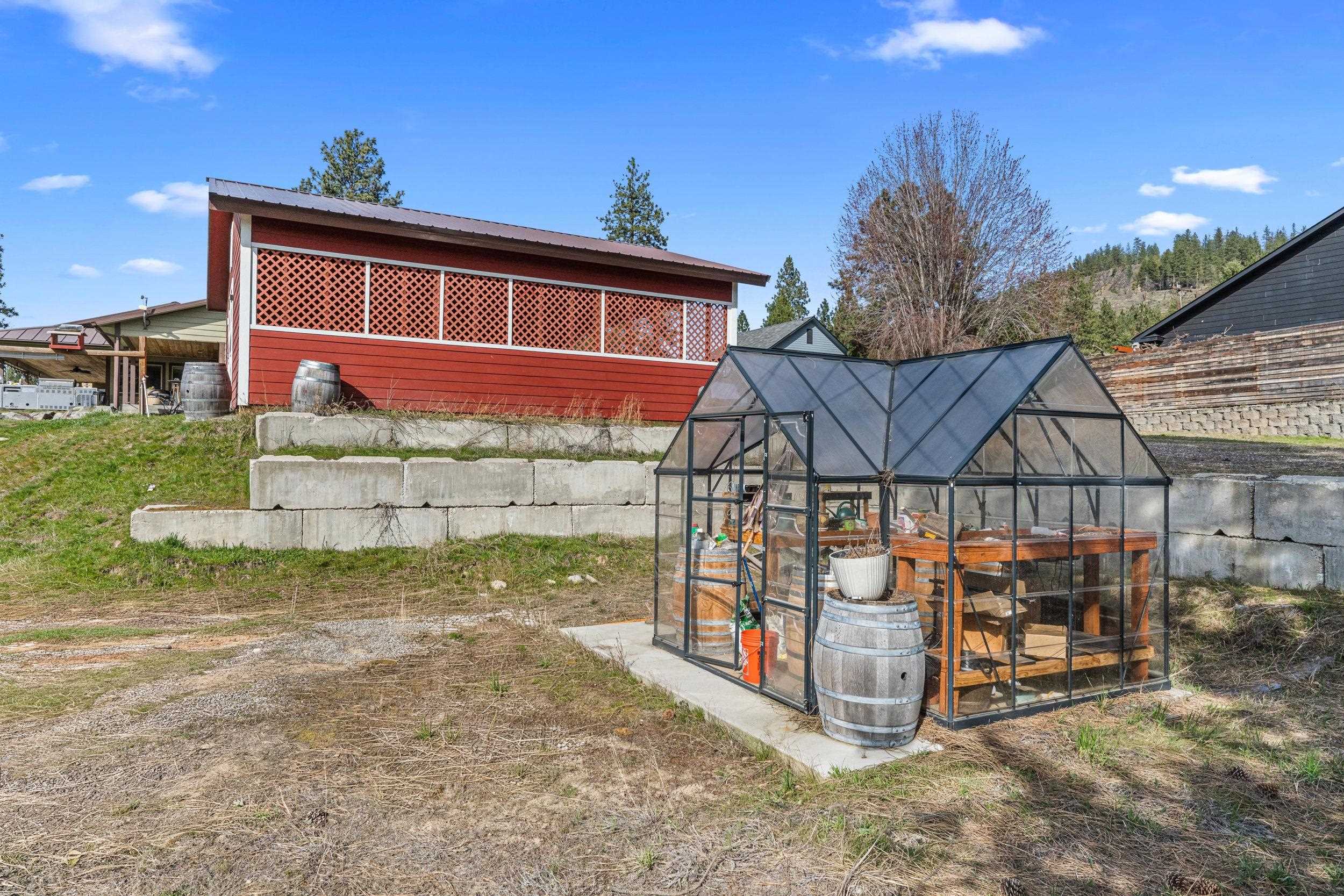 1344 Pine Crest Way - Photo 33