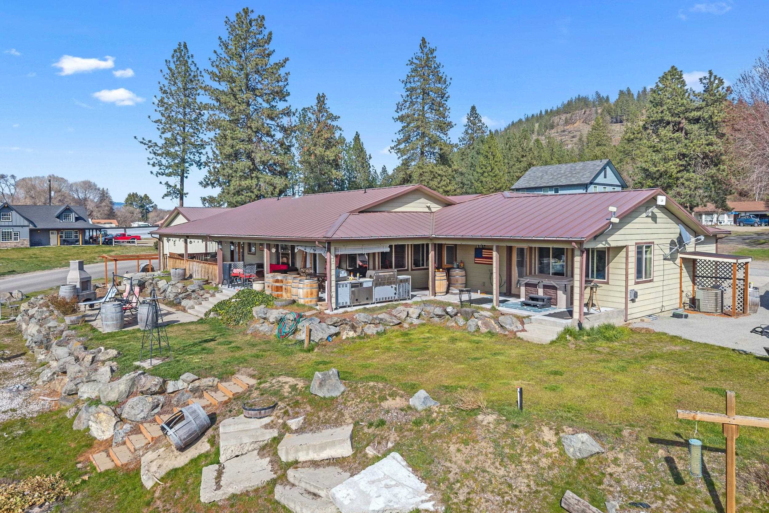 1344 Pine Crest Way - Photo 40