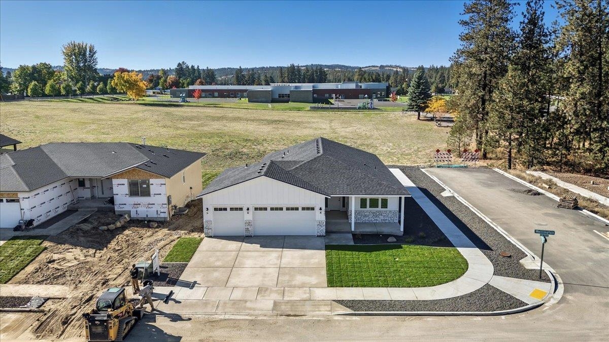 16785 N Wellington Rd - Photo 33