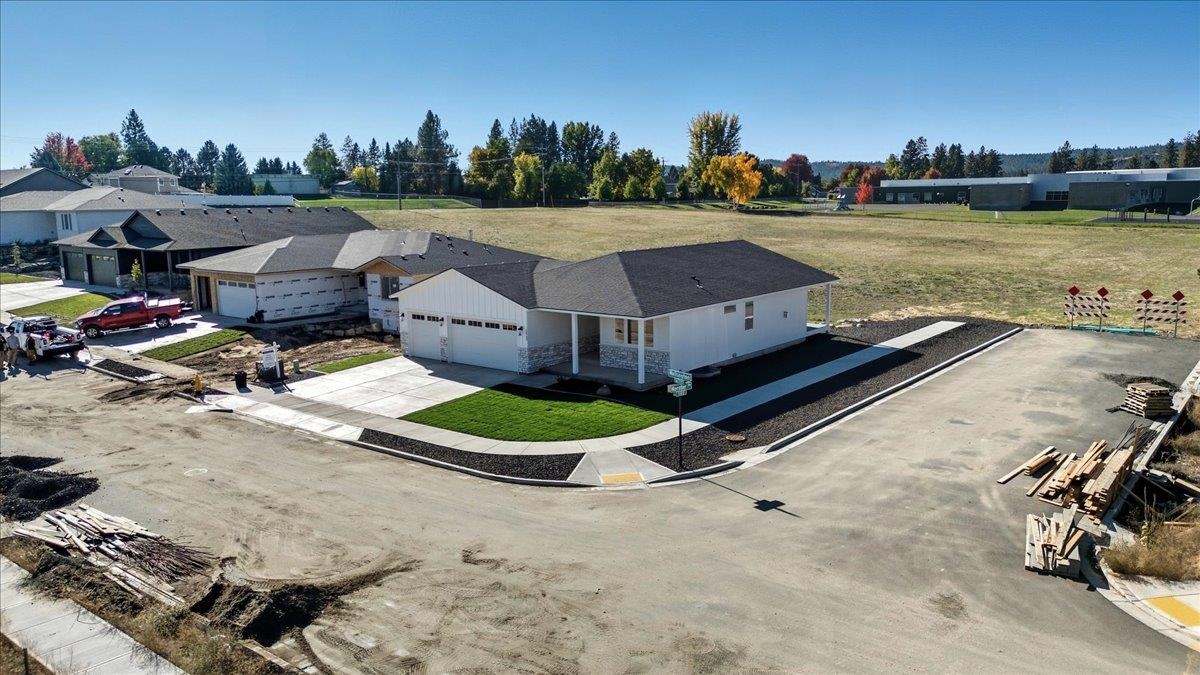 16785 N Wellington Rd - Photo 5