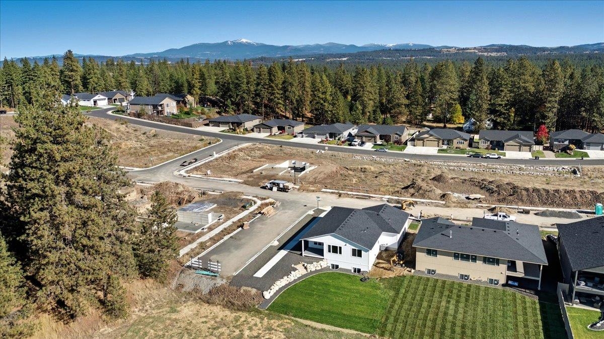 16785 N Wellington Rd - Photo 43
