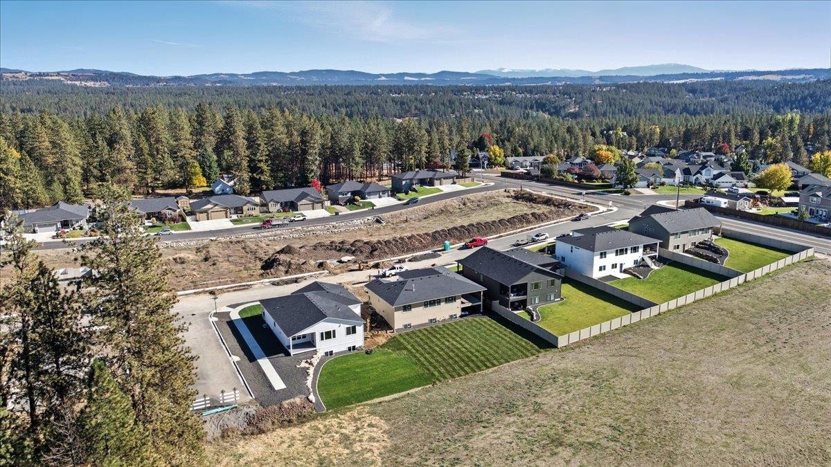 16785 N Wellington Rd - Photo 45