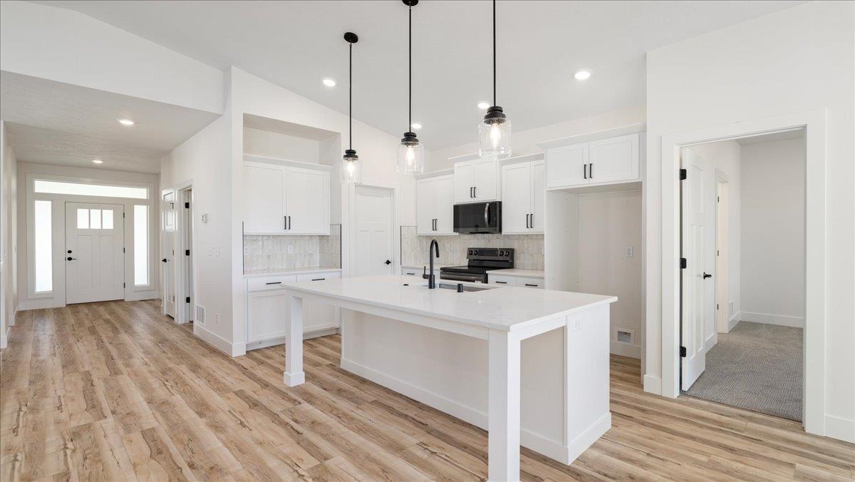 16785 N Wellington Rd - Photo 6
