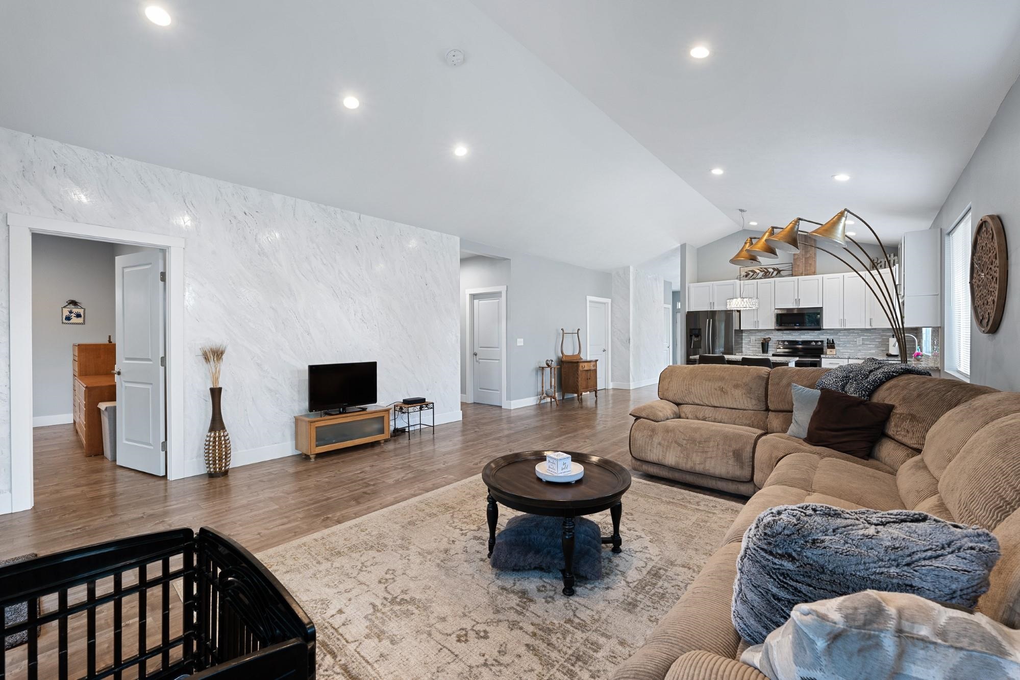 17917 N Division Rd - Photo 12