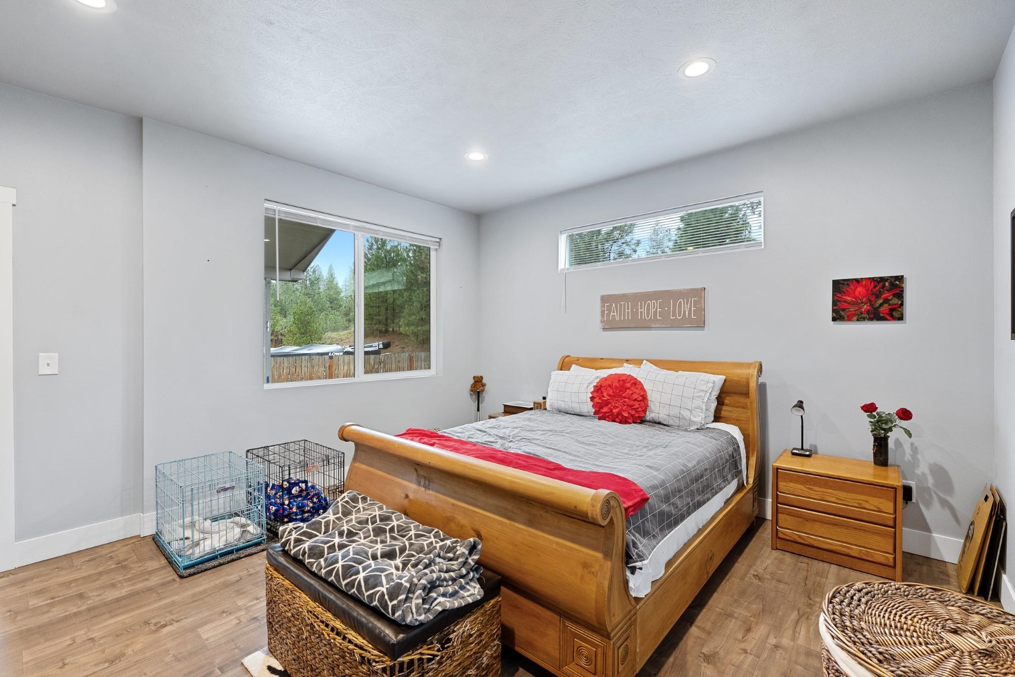 17917 N Division Rd - Photo 14