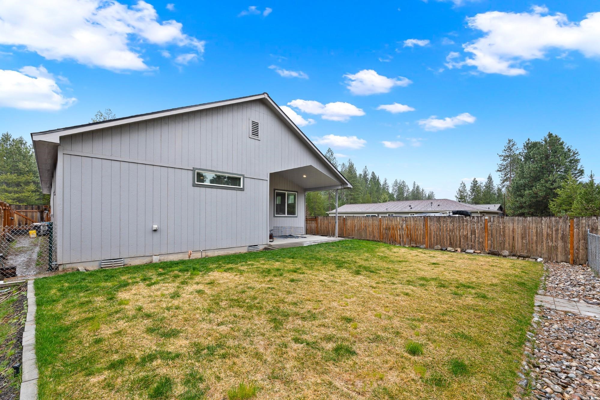 17917 N Division Rd - Photo 26