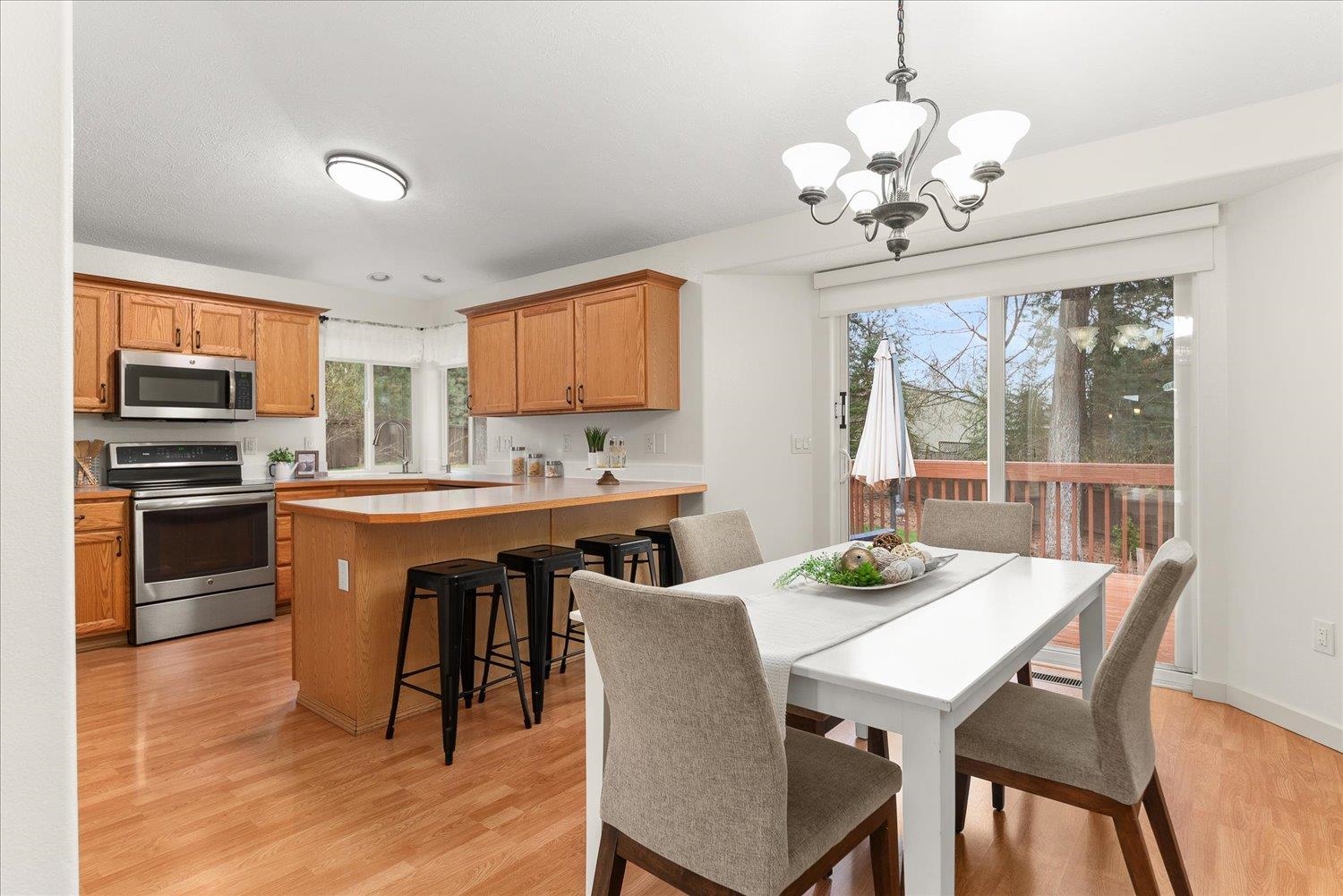 16920 N Woodcrest Ct - Photo 4