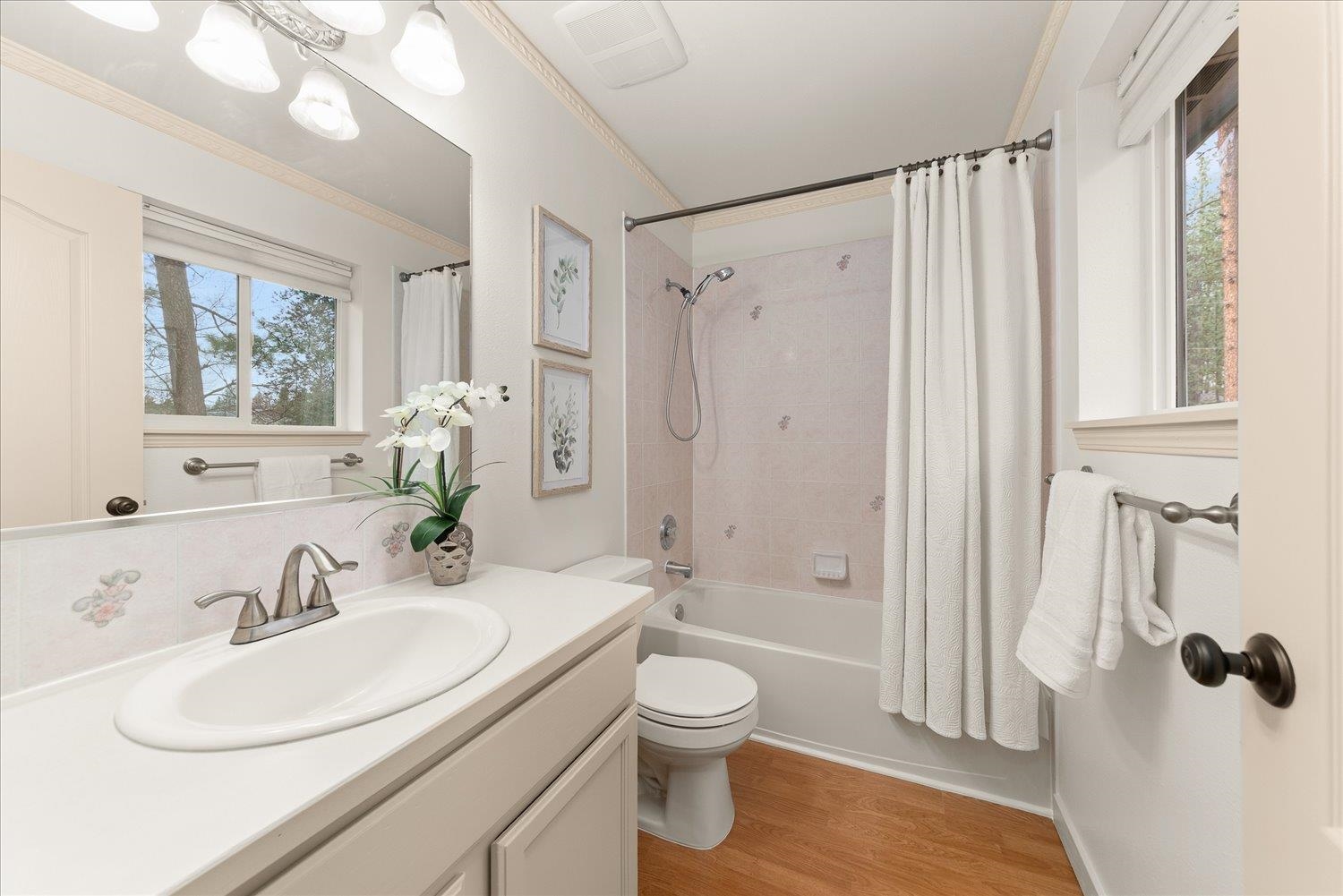 16920 N Woodcrest Ct - Photo 8