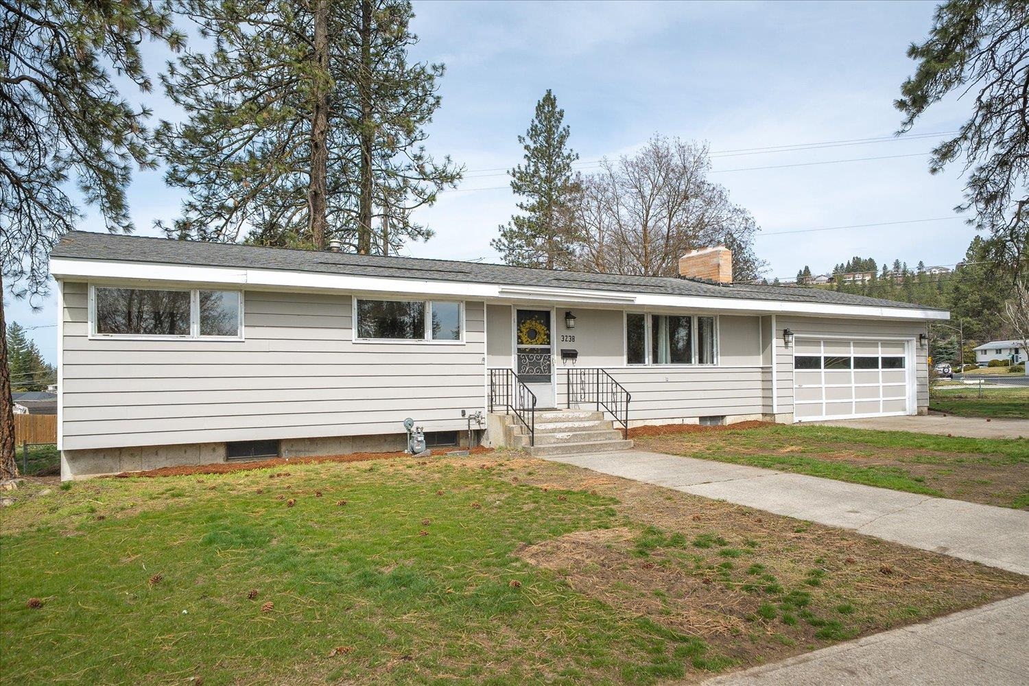 3238 W Holyoke Ave - Photo 1