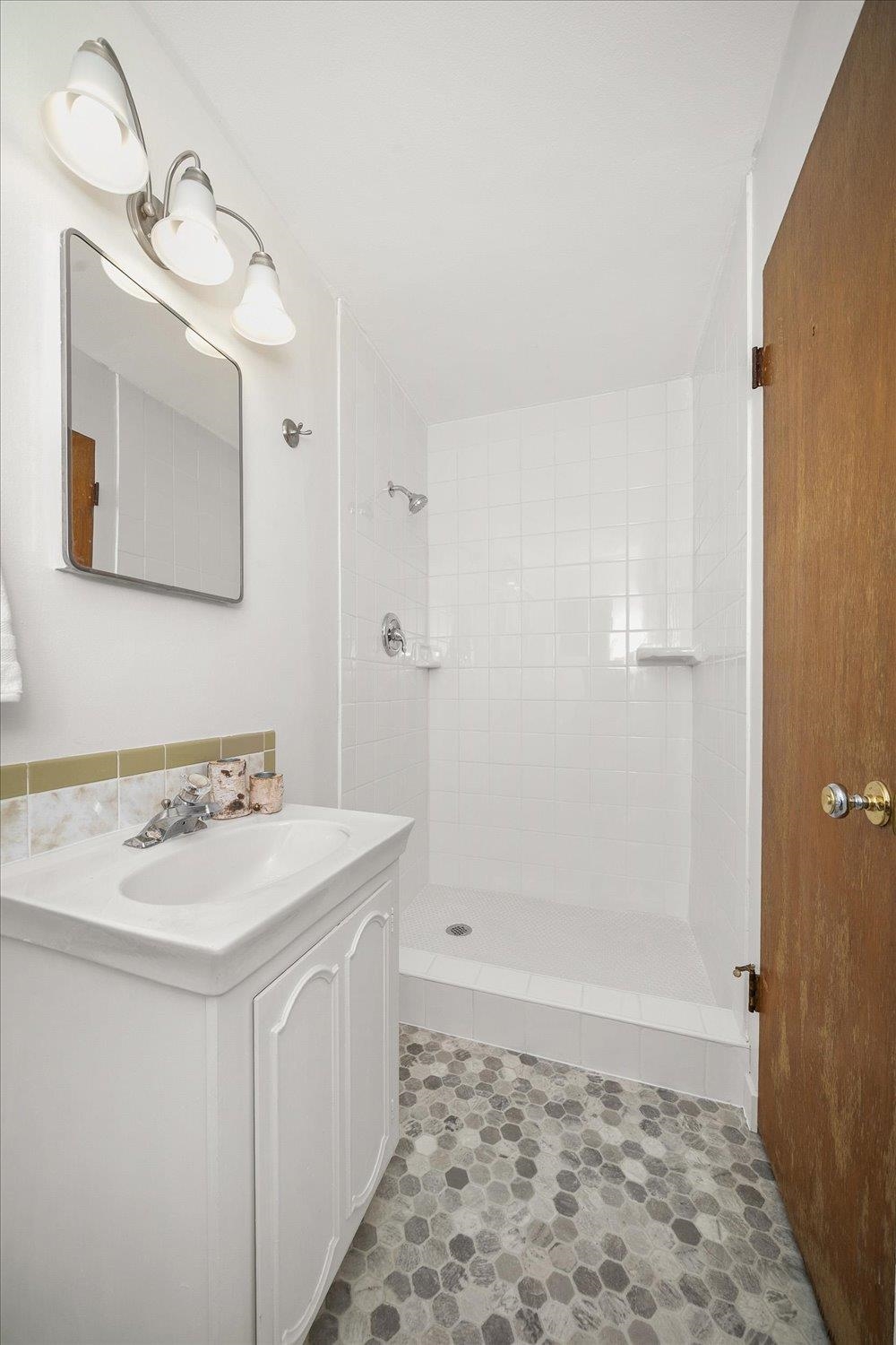3238 W Holyoke Ave - Photo 11