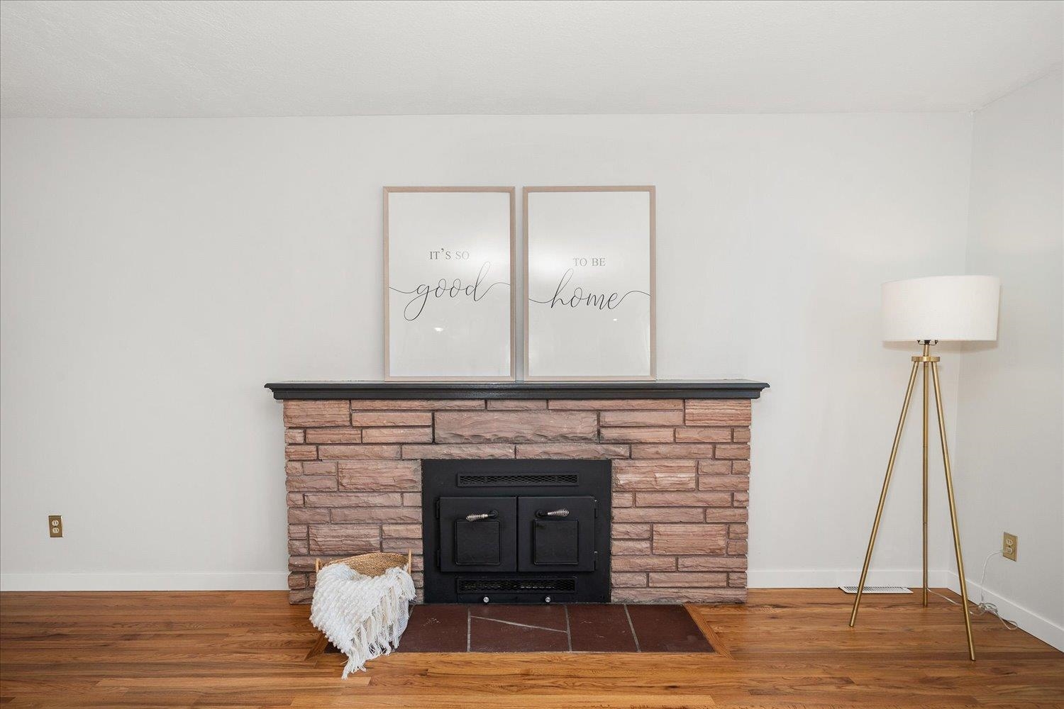 3238 W Holyoke Ave - Photo 3
