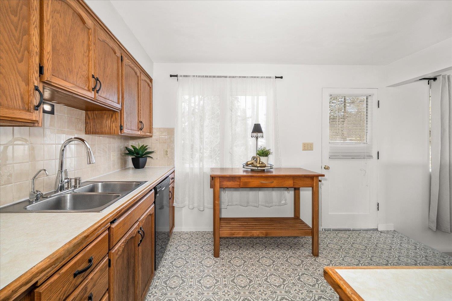 3238 W Holyoke Ave - Photo 8