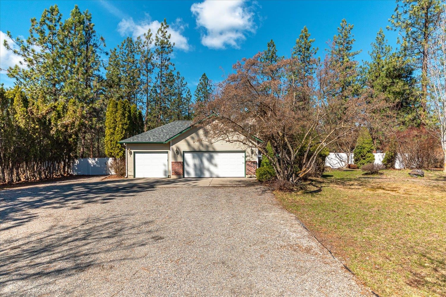17376 N Meadowview Ln - Photo 2