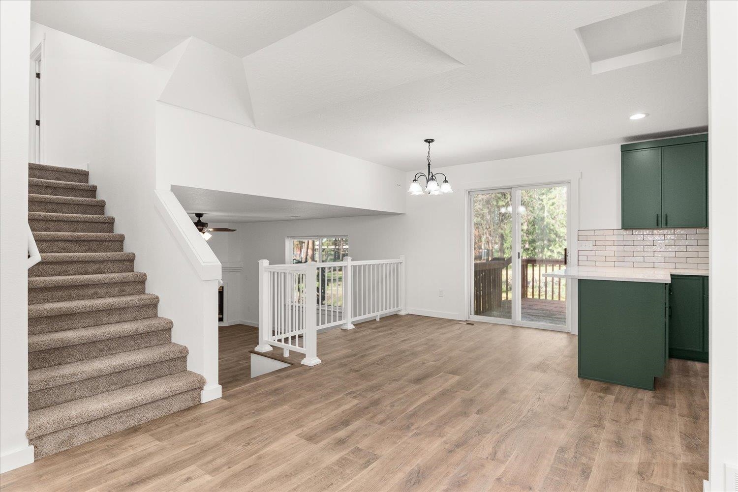 17376 N Meadowview Ln - Photo 8