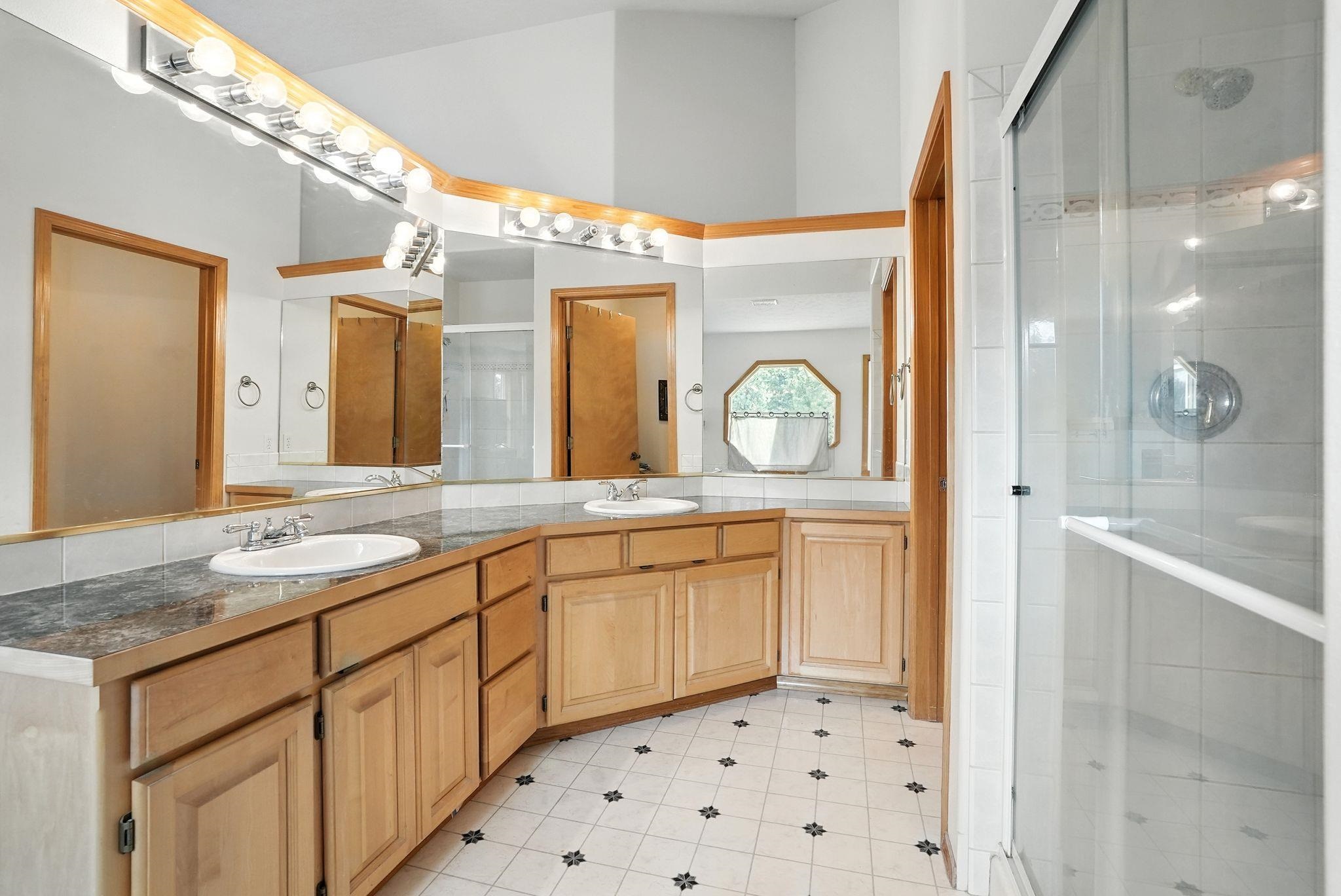 1607 E Wildflower Ln - Photo 22