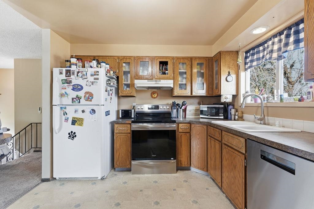 12317 E Skyview Ave - Photo 11