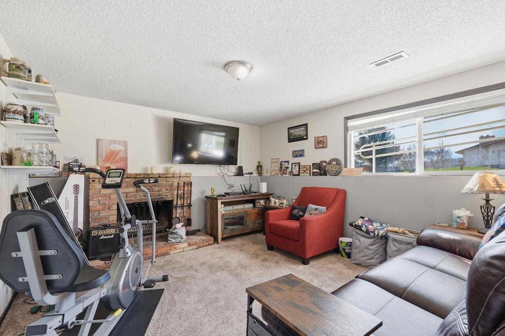 12317 E Skyview Ave - Photo 24