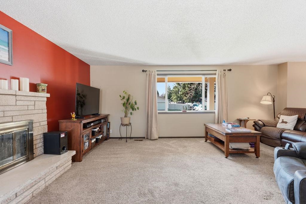 12317 E Skyview Ave - Photo 4