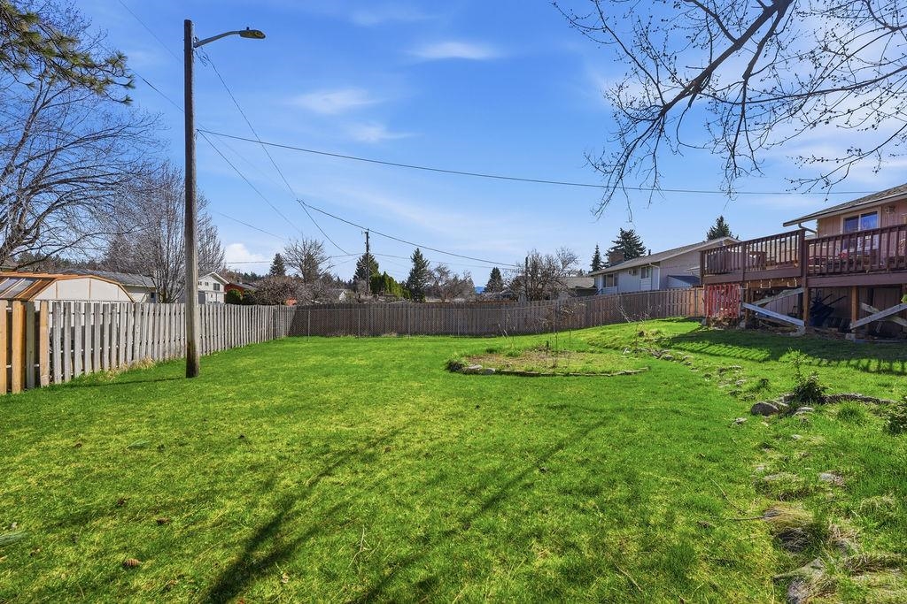 12317 E Skyview Ave - Photo 34