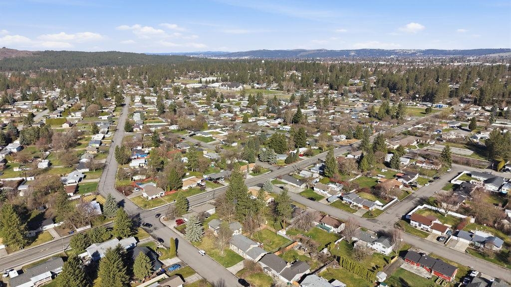 12317 E Skyview Ave - Photo 40
