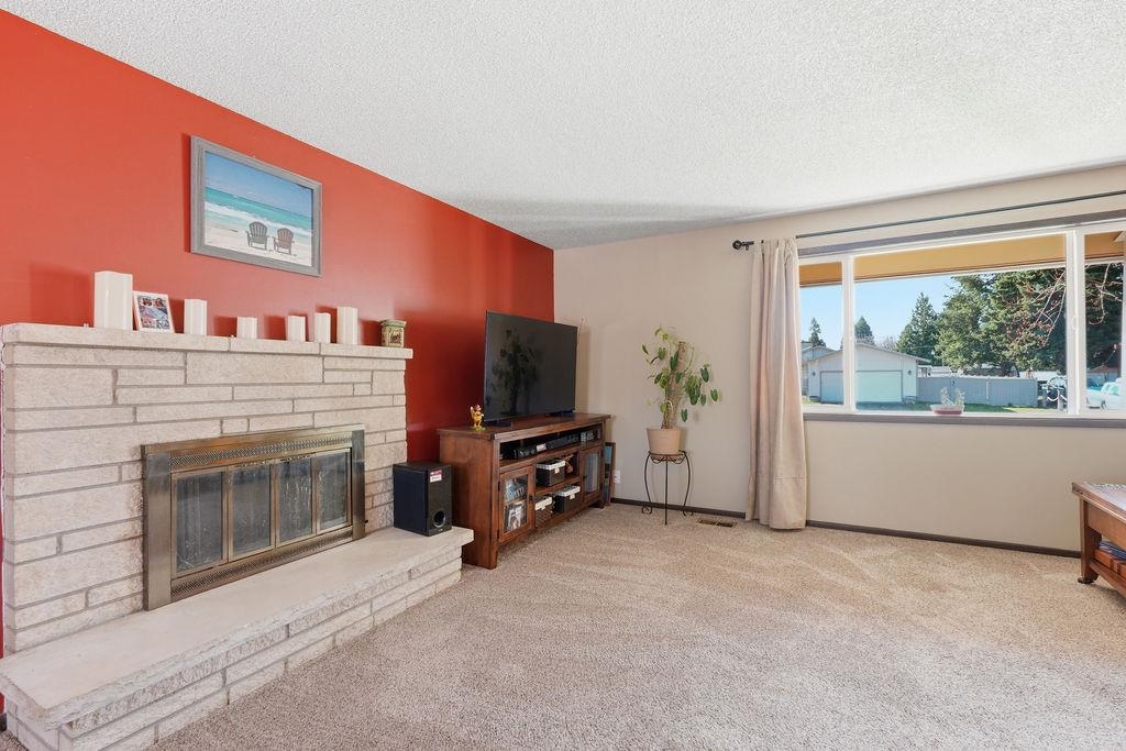12317 E Skyview Ave - Photo 5