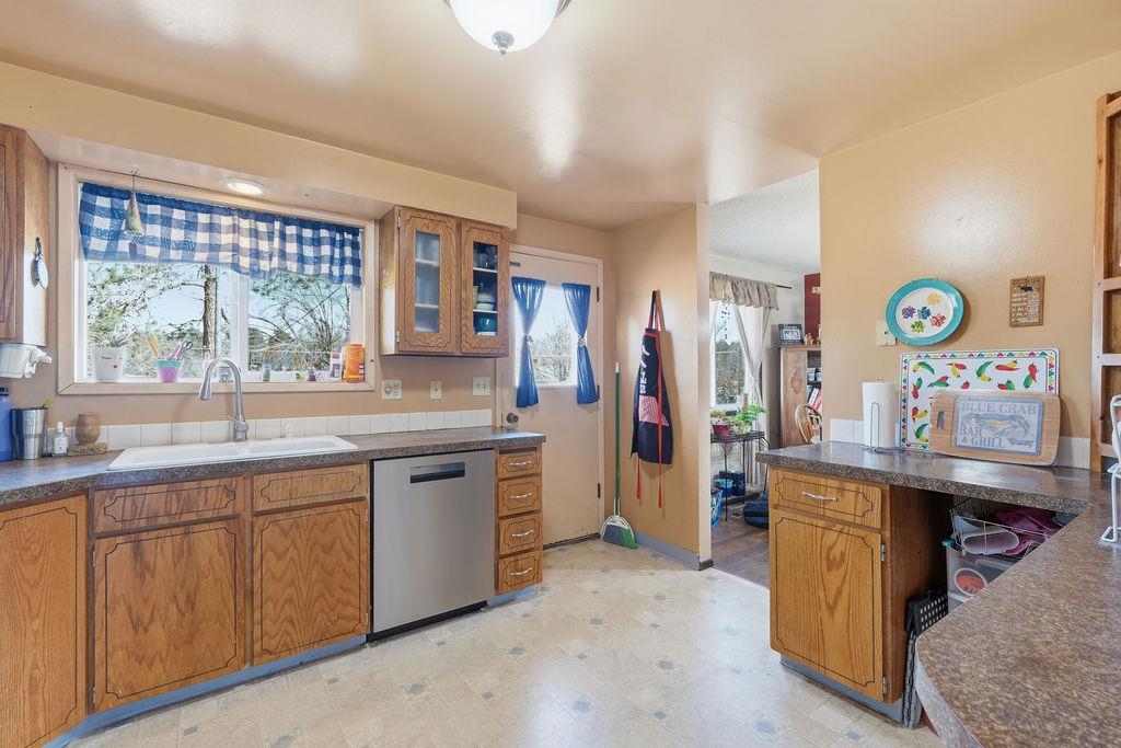 12317 E Skyview Ave - Photo 10