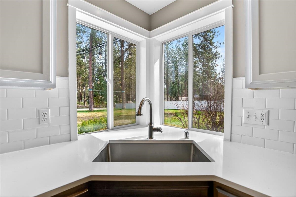 18222 N Kimberly Rd - Photo 13