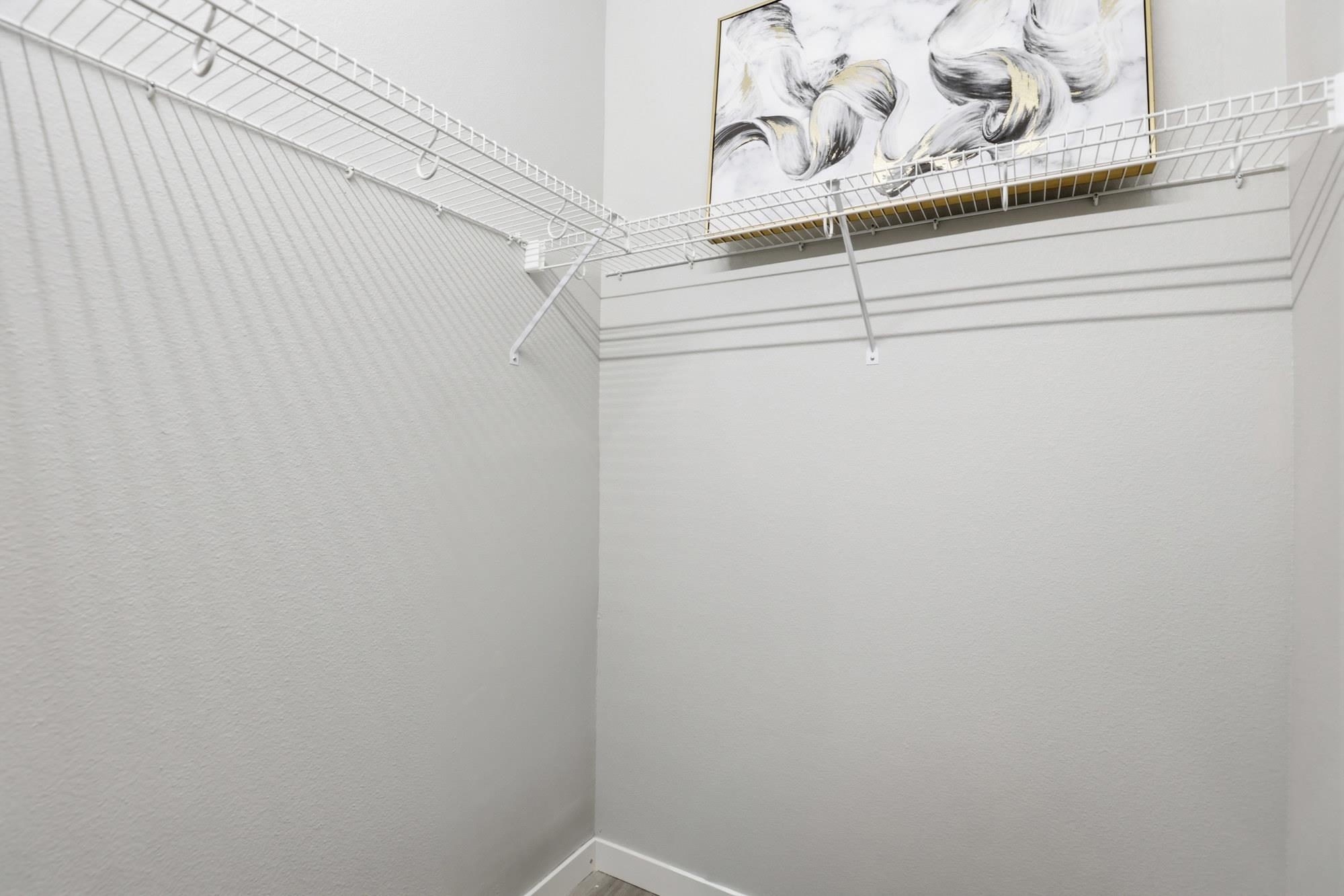 1227 E Walton Ave - Photo 16