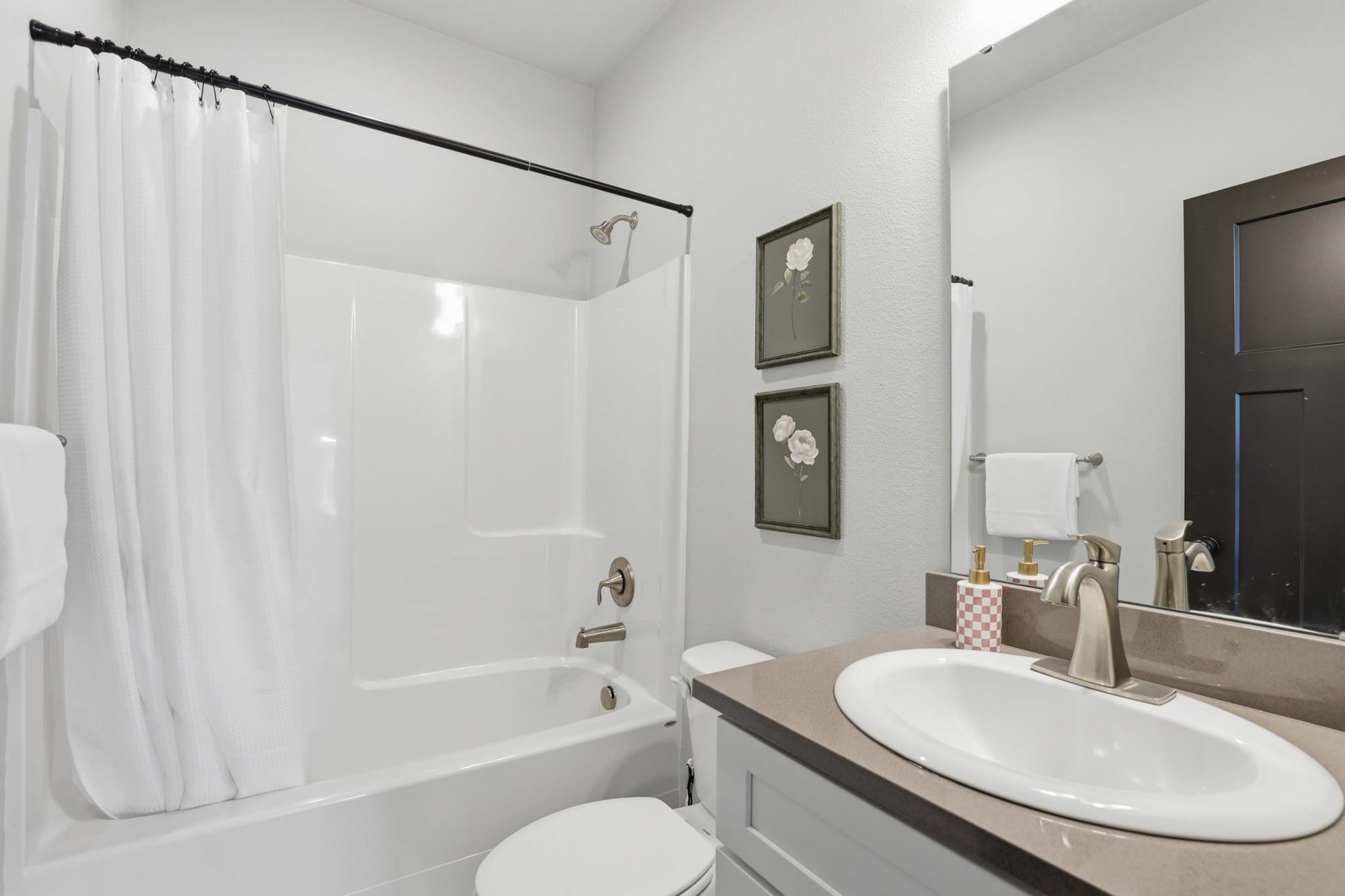 1227 E Walton Ave - Photo 18