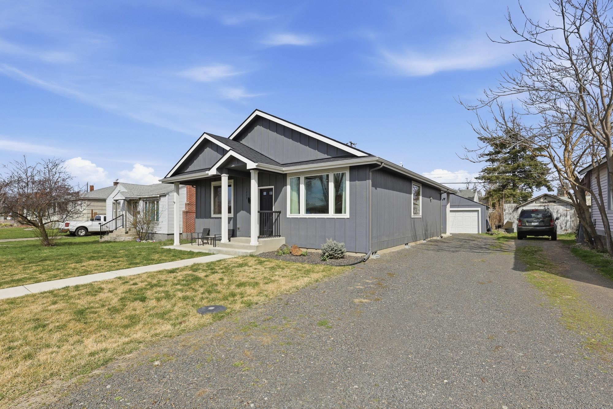 1227 E Walton Ave - Photo 36