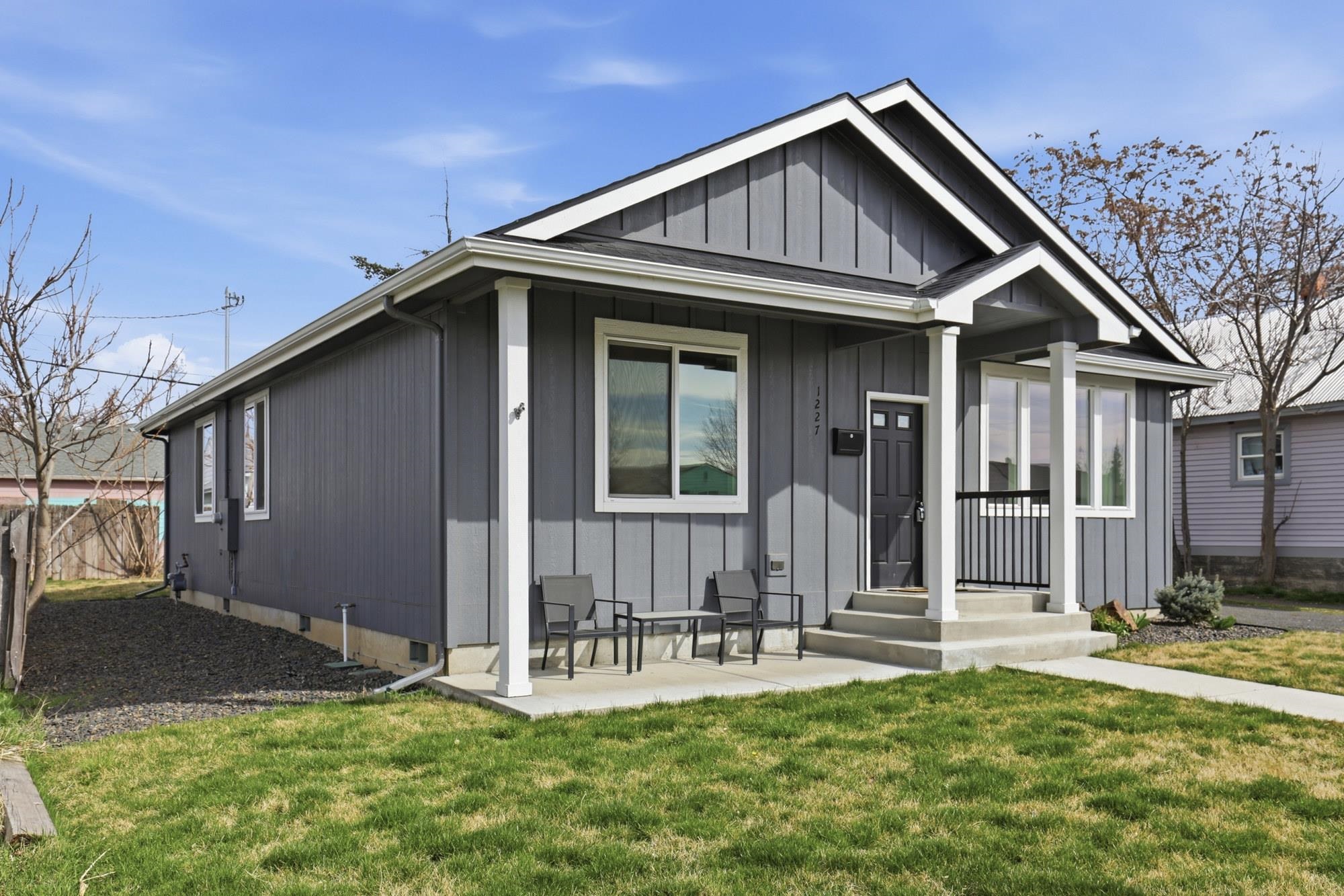 1227 E Walton Ave - Photo 37