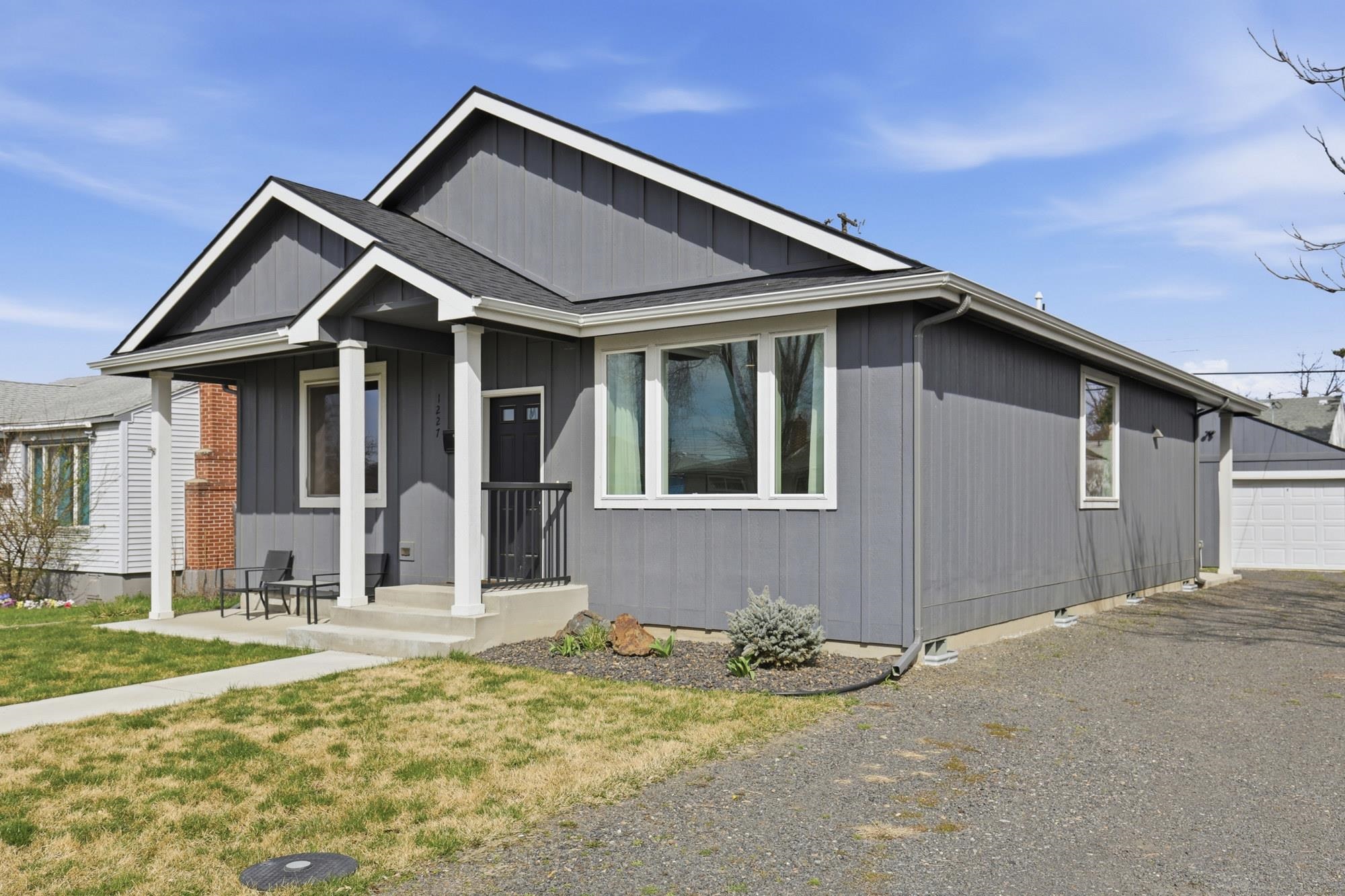 1227 E Walton Ave - Photo 38
